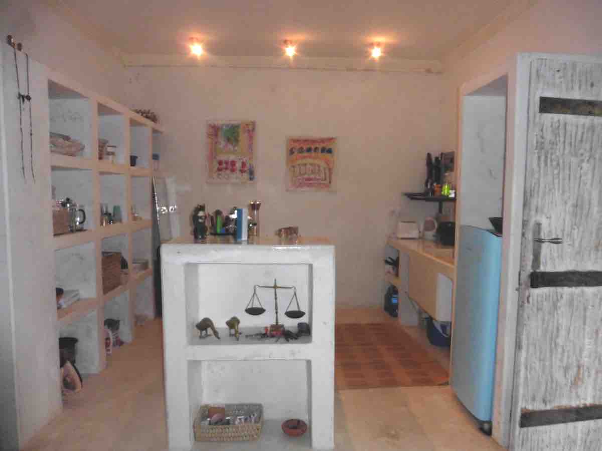 Malindi Apartment - Kitchen