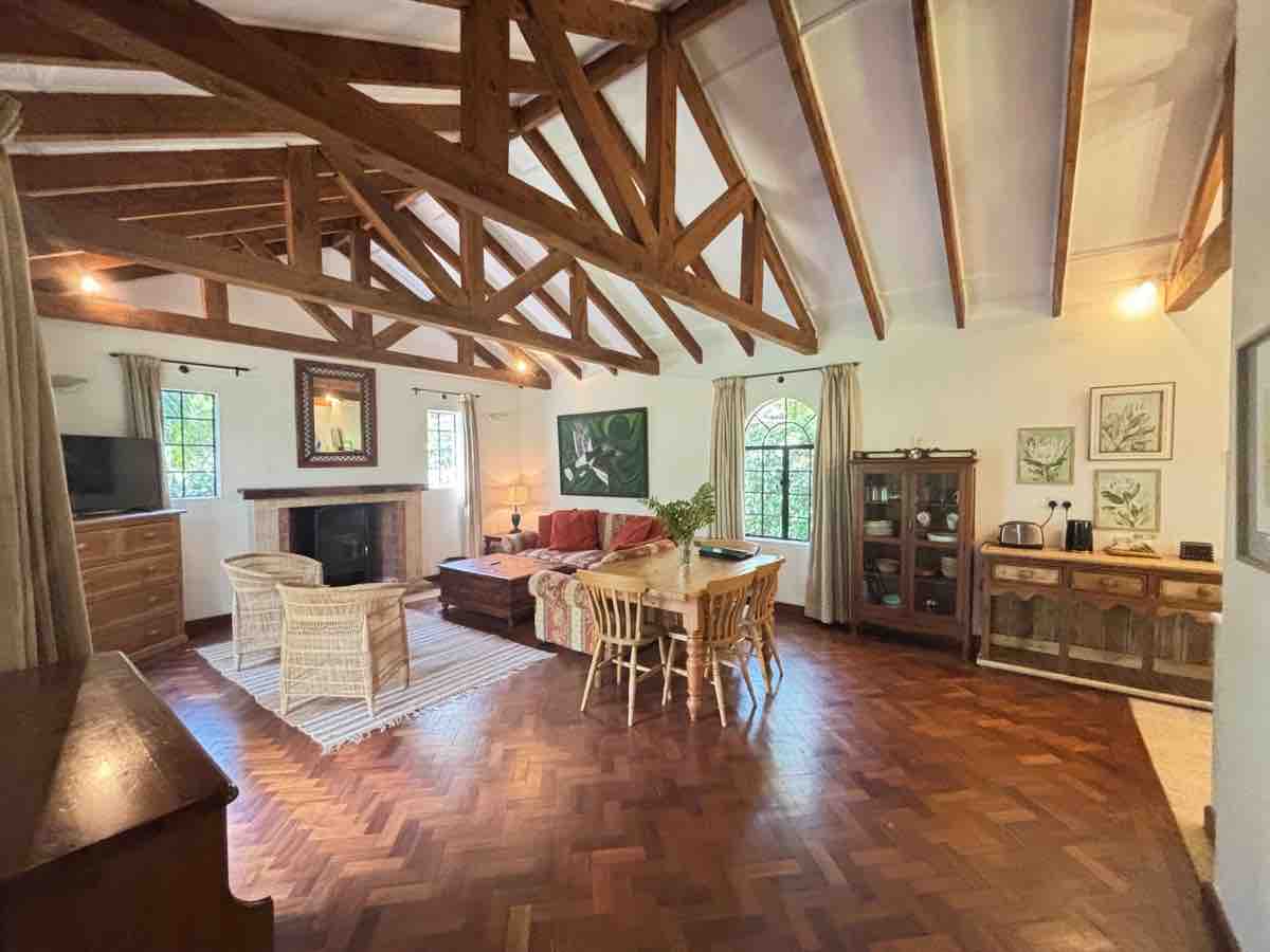 Living Space - Hornbill Cottage