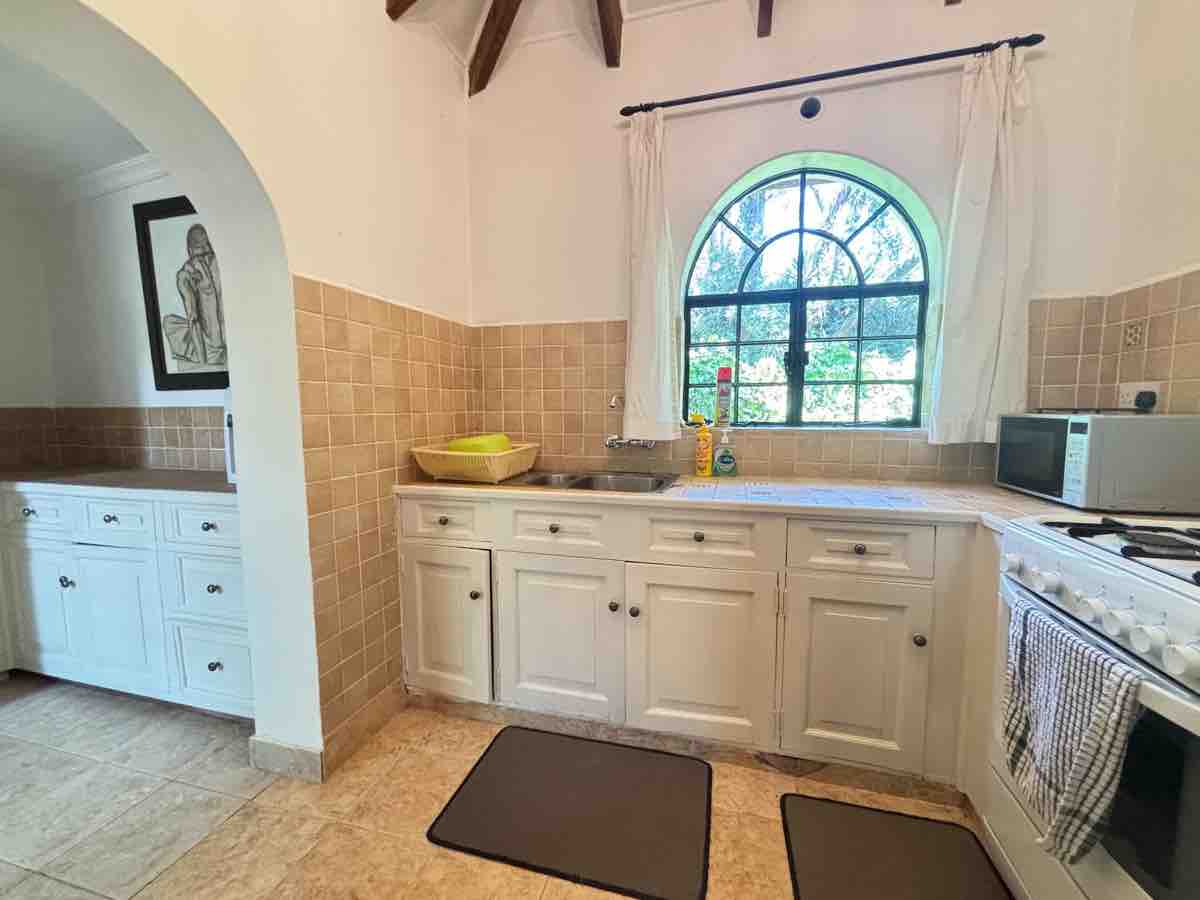 Bathroom - Hornbill Cottage