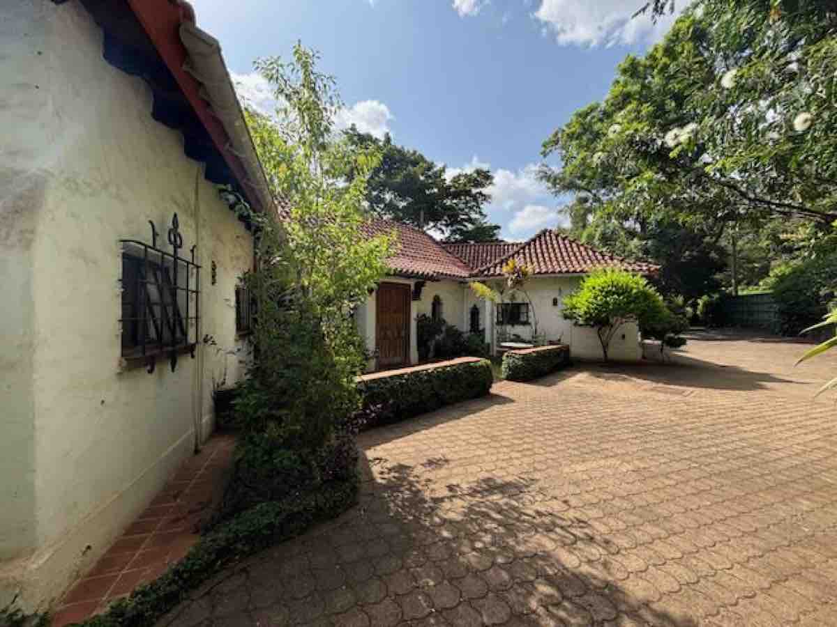 Bedroom - Hornbill House